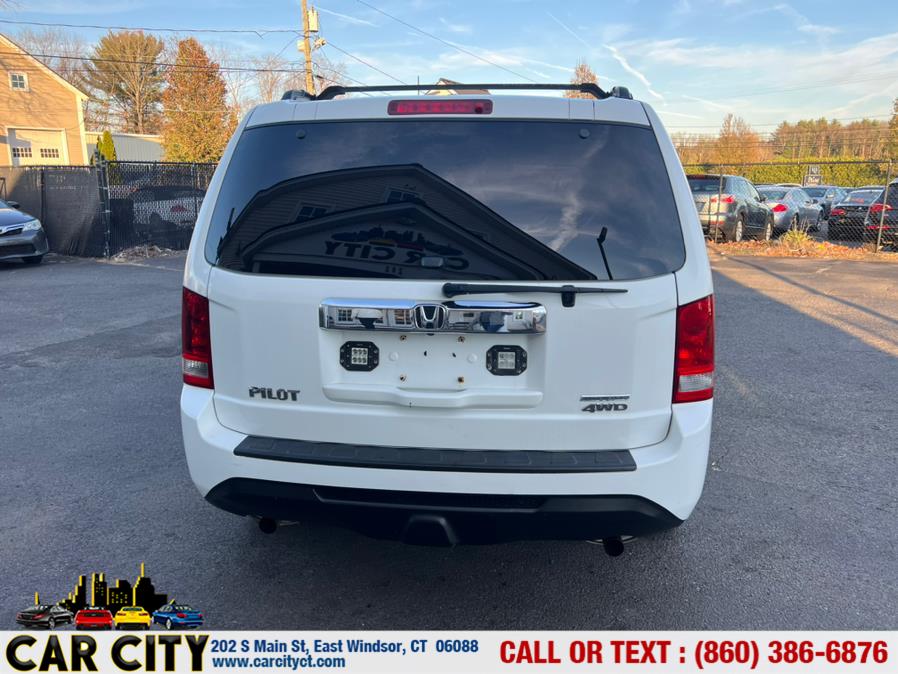 2015 Honda Pilot 4WD 4dr SE, available for sale in East Windsor, Connecticut | Car City LLC. East Windsor, Connecticut 2015 Honda Pilot 4WD 4dr SE, available for sale in East Windsor, Connecticut | Car City LLC. East Windsor, Connecticut