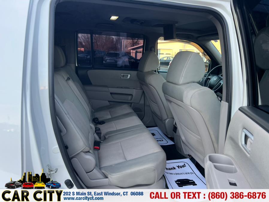 2015 Honda Pilot 4WD 4dr SE, available for sale in East Windsor, Connecticut | Car City LLC. East Windsor, Connecticut 2015 Honda Pilot 4WD 4dr SE, available for sale in East Windsor, Connecticut | Car City LLC. East Windsor, Connecticut