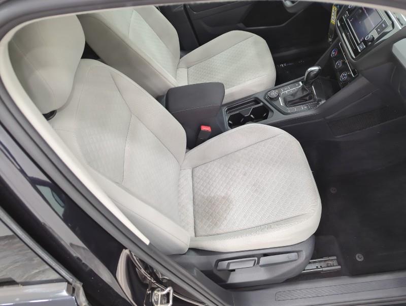 Used Volkswagen Tiguan S 2018 | Car Revolution. Maple Shade, New Jersey Used Volkswagen Tiguan S 2018 | Car Revolution. Maple Shade, New Jersey