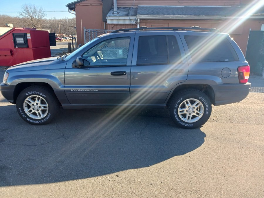 Used Jeep Grand Cherokee 4dr Laredo 4WD 2003 | Payless Auto Sale. South Hadley, Massachusetts Used Jeep Grand Cherokee 4dr Laredo 4WD 2003 | Payless Auto Sale. South Hadley, Massachusetts
