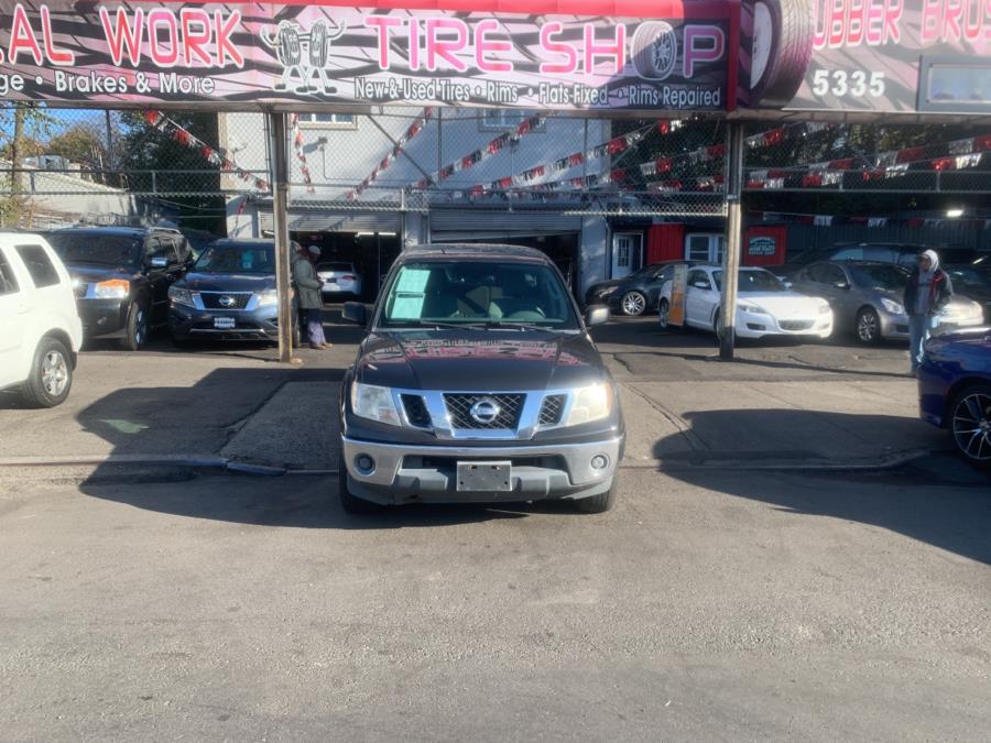 Used Nissan Frontier 4WD Crew Cab SWB Auto PRO-4X 2010 | Rubber Bros Auto World. Brooklyn, New York Used Nissan Frontier 4WD Crew Cab SWB Auto PRO-4X 2010 | Rubber Bros Auto World. Brooklyn, New York