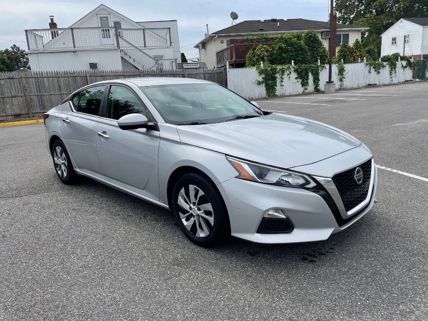 Used Nissan Altima 2.5 S Sedan 2019 | Car Valley Group. Jersey City, New Jersey