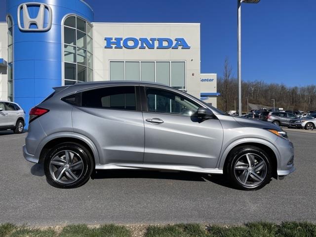 Used Honda Hr-v Touring 2019 | Sullivan Automotive Group. Avon, Connecticut