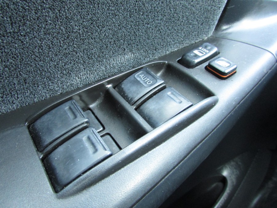 Used Toyota Corolla 4dr Sdn Auto S 2007 | United Auto Sales of E Windsor, Inc. East Windsor, Connecticut Used Toyota Corolla 4dr Sdn Auto S 2007 | United Auto Sales of E Windsor, Inc. East Windsor, Connecticut