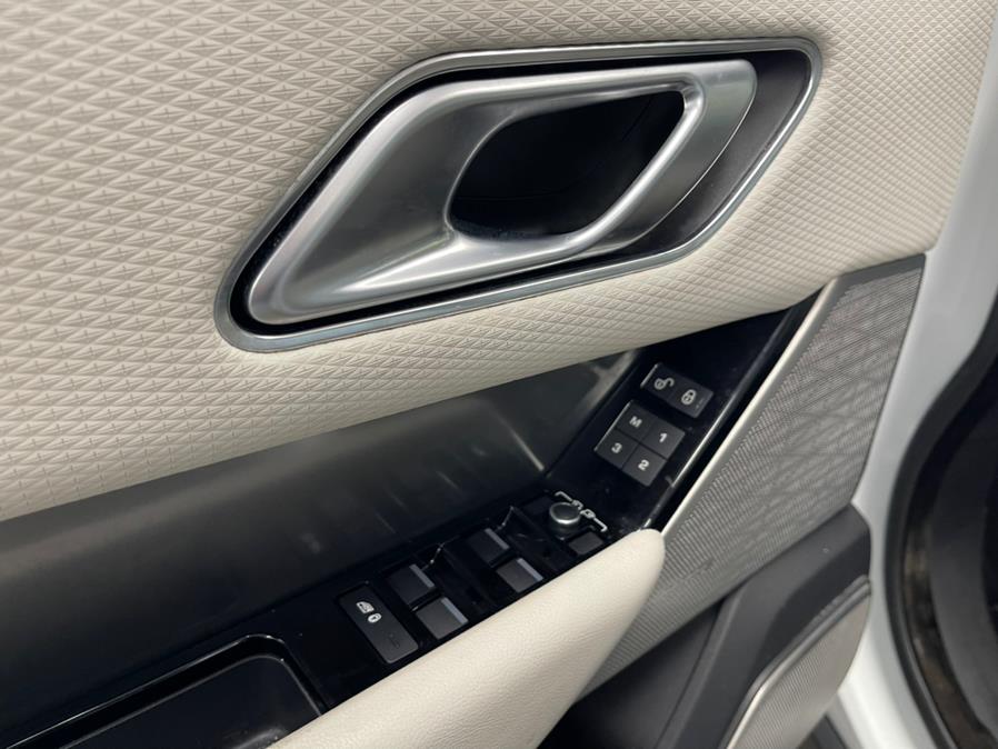 2019 Land Rover Range Rover Velar P250 S, available for sale in Inwood, New York | 5 Towns Drive. Inwood, New York 2019 Land Rover Range Rover Velar P250 S, available for sale in Inwood, New York | 5 Towns Drive. Inwood, New York