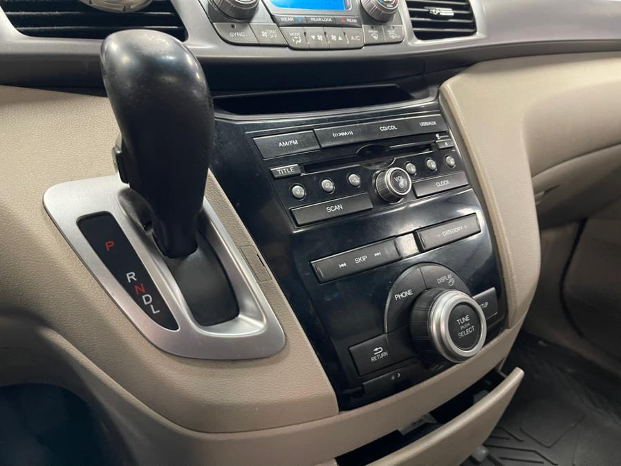 Used Honda Odyssey 5dr EX-L 2011 | 5 Towns Drive. Inwood, New York Used Honda Odyssey 5dr EX-L 2011 | 5 Towns Drive. Inwood, New York