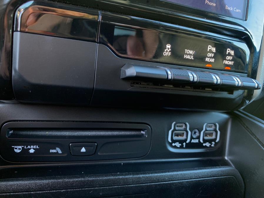 Used Ram 1500 Laramie 4x4 Crew Cab 5''7" Box 2019 | Champion Auto Hillside. Hillside, New Jersey Used Ram 1500 Laramie 4x4 Crew Cab 5''7" Box 2019 | Champion Auto Hillside. Hillside, New Jersey