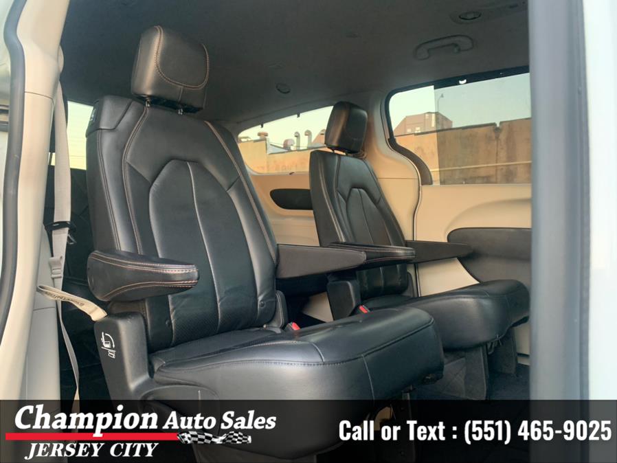 Used Chrysler Pacifica Touring L FWD 2020 | Champion Auto Sales of JC. Jersey City, New Jersey Used Chrysler Pacifica Touring L FWD 2020 | Champion Auto Sales of JC. Jersey City, New Jersey
