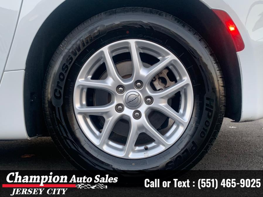 Used Chrysler Pacifica Touring L FWD 2020 | Champion Auto Sales of JC. Jersey City, New Jersey Used Chrysler Pacifica Touring L FWD 2020 | Champion Auto Sales of JC. Jersey City, New Jersey