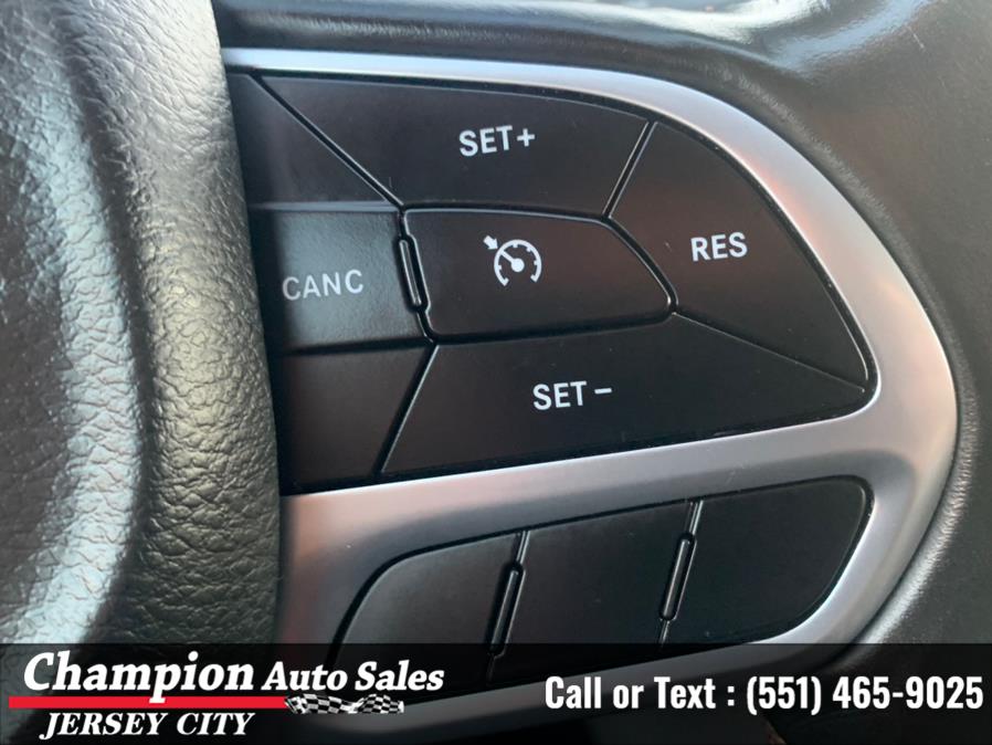 Used Chrysler Pacifica Touring L FWD 2020 | Champion Auto Sales of JC. Jersey City, New Jersey Used Chrysler Pacifica Touring L FWD 2020 | Champion Auto Sales of JC. Jersey City, New Jersey