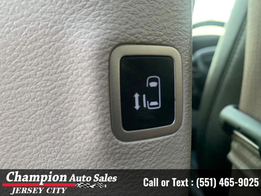 Used Chrysler Pacifica Touring L FWD 2020 | Champion Auto Sales of JC. Jersey City, New Jersey Used Chrysler Pacifica Touring L FWD 2020 | Champion Auto Sales of JC. Jersey City, New Jersey
