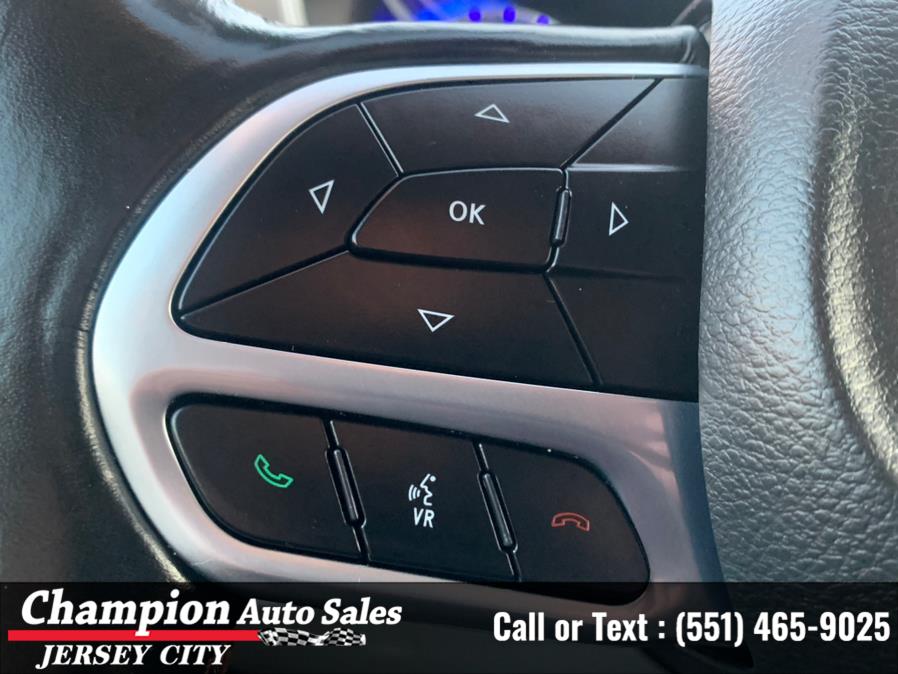 Used Chrysler Pacifica Touring L FWD 2020 | Champion Auto Sales of JC. Jersey City, New Jersey Used Chrysler Pacifica Touring L FWD 2020 | Champion Auto Sales of JC. Jersey City, New Jersey