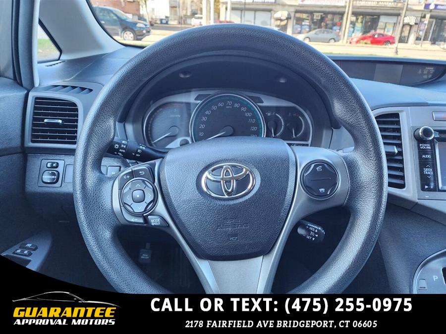 Used Toyota Venza XLE AWD 4cyl 4dr Crossover 2014 | Guarantee Approval Motors. Bridgeport, Connecticut Used Toyota Venza XLE AWD 4cyl 4dr Crossover 2014 | Guarantee Approval Motors. Bridgeport, Connecticut