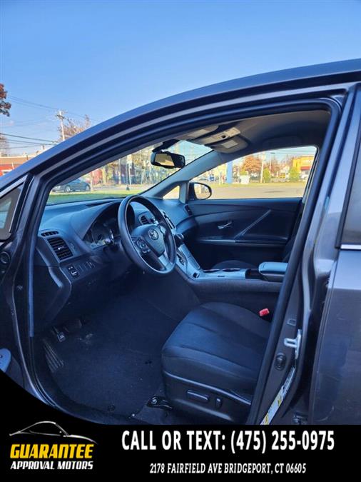 Used Toyota Venza XLE AWD 4cyl 4dr Crossover 2014 | Guarantee Approval Motors. Bridgeport, Connecticut Used Toyota Venza XLE AWD 4cyl 4dr Crossover 2014 | Guarantee Approval Motors. Bridgeport, Connecticut