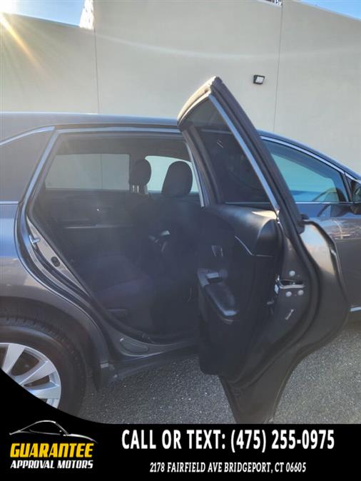 Used Toyota Venza XLE AWD 4cyl 4dr Crossover 2014 | Guarantee Approval Motors. Bridgeport, Connecticut Used Toyota Venza XLE AWD 4cyl 4dr Crossover 2014 | Guarantee Approval Motors. Bridgeport, Connecticut
