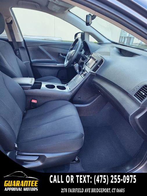 Used Toyota Venza XLE AWD 4cyl 4dr Crossover 2014 | Guarantee Approval Motors. Bridgeport, Connecticut Used Toyota Venza XLE AWD 4cyl 4dr Crossover 2014 | Guarantee Approval Motors. Bridgeport, Connecticut