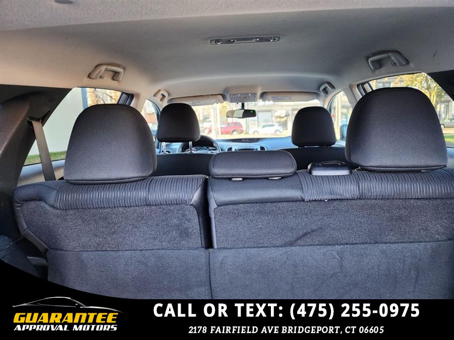 Used Toyota Venza XLE AWD 4cyl 4dr Crossover 2014 | Guarantee Approval Motors. Bridgeport, Connecticut Used Toyota Venza XLE AWD 4cyl 4dr Crossover 2014 | Guarantee Approval Motors. Bridgeport, Connecticut