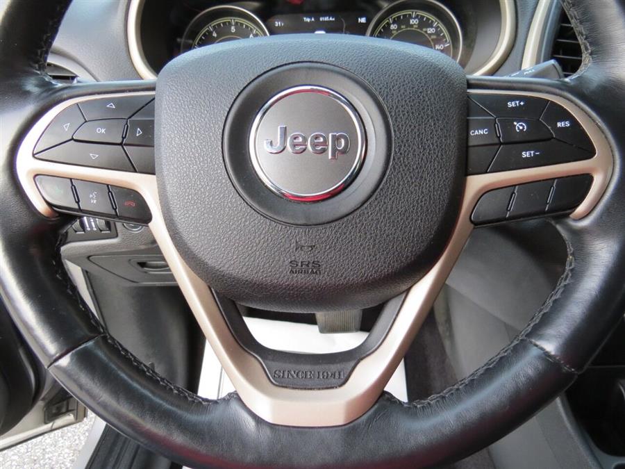 Used Jeep Cherokee Limited 4dr SUV 2018 | Lake City Exports Inc. Auburn, Maine Used Jeep Cherokee Limited 4dr SUV 2018 | Lake City Exports Inc. Auburn, Maine