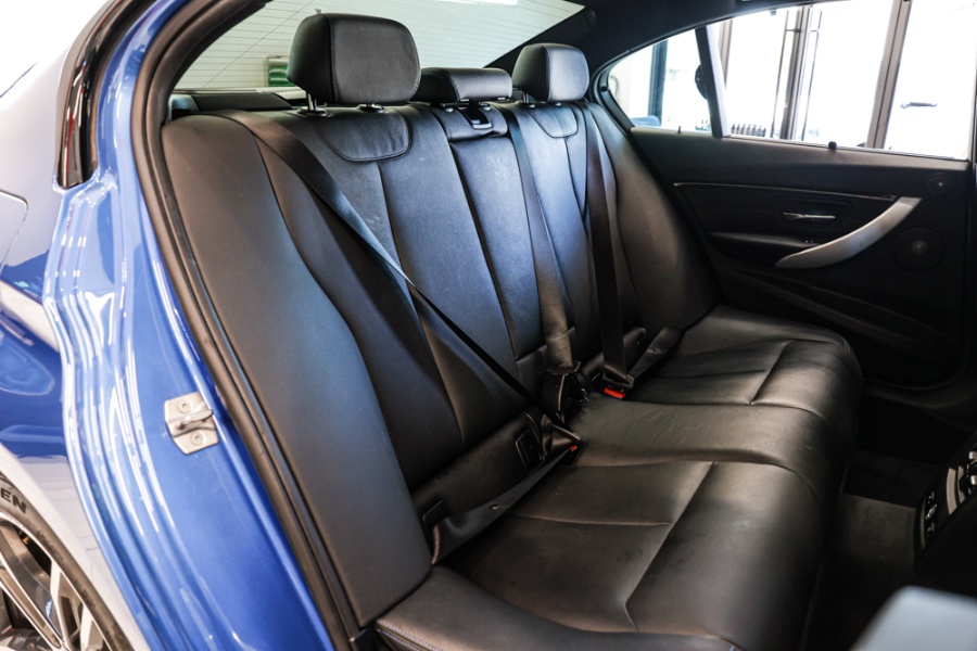 Used BMW 3 Series 340i xDrive Sedan 2018 | 26 Motors Long Island. ELMONT, New York Used BMW 3 Series 340i xDrive Sedan 2018 | 26 Motors Long Island. ELMONT, New York