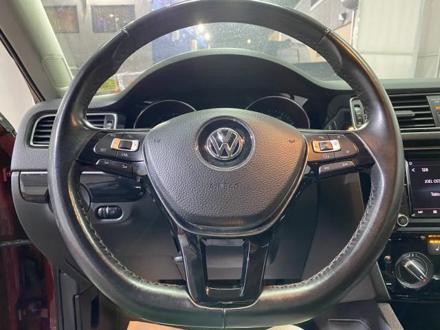 Used Volkswagen Jetta Sedan 1.8T SEL 2016 | Queens Auto Mall. Richmond Hill, New York Used Volkswagen Jetta Sedan 1.8T SEL 2016 | Queens Auto Mall. Richmond Hill, New York