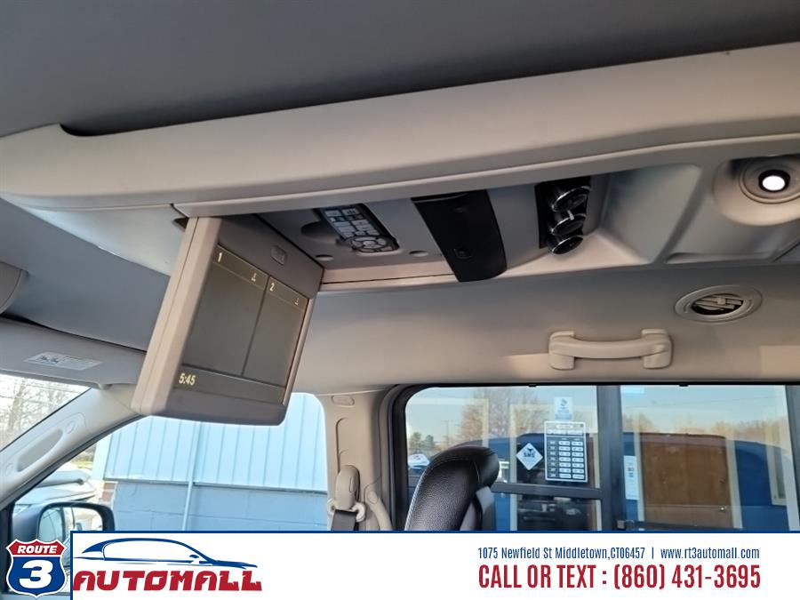 2014 Chrysler Town & Country 4dr Wgn Touring, available for sale in Middletown, Connecticut | RT 3 AUTO MALL LLC. Middletown, Connecticut 2014 Chrysler Town & Country 4dr Wgn Touring, available for sale in Middletown, Connecticut | RT 3 AUTO MALL LLC. Middletown, Connecticut