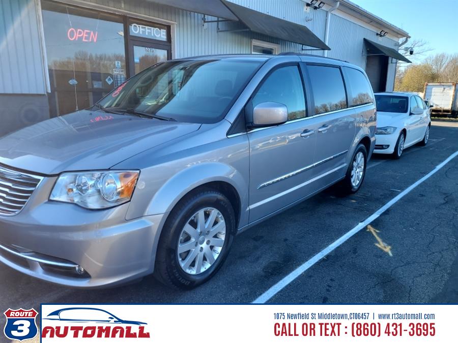 2014 Chrysler Town & Country 4dr Wgn Touring, available for sale in Middletown, Connecticut | RT 3 AUTO MALL LLC. Middletown, Connecticut