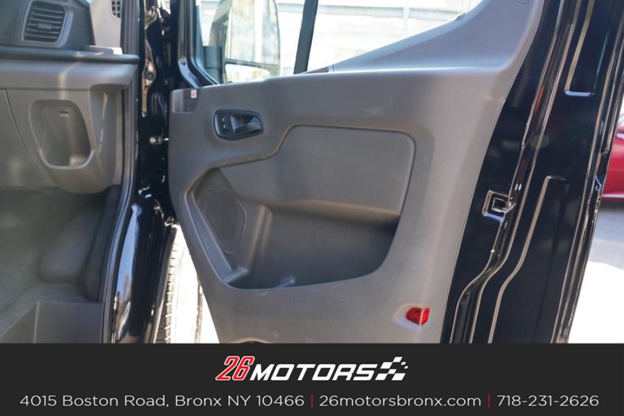 Used Ford Transit Passenger Wagon T-350 148" Med Roof XLT RWD 2021 | 26 Motors Bronx. Bronx, New York Used Ford Transit Passenger Wagon T-350 148" Med Roof XLT RWD 2021 | 26 Motors Bronx. Bronx, New York