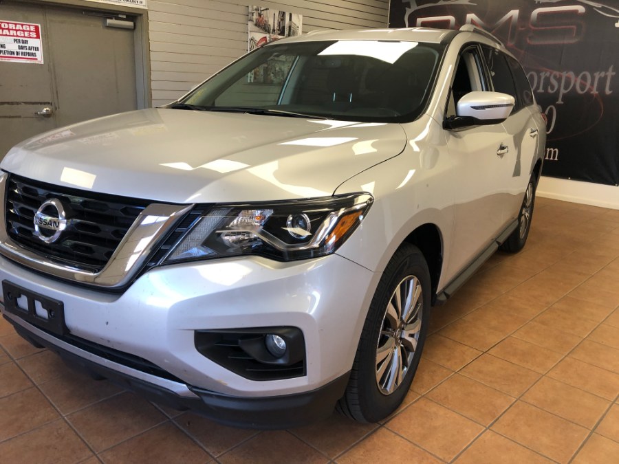 2019 Nissan Pathfinder 4x4 Sv, available for sale in Suffern, New York | Rockland Motor Sport. Suffern, New York 2019 Nissan Pathfinder 4x4 Sv, available for sale in Suffern, New York | Rockland Motor Sport. Suffern, New York