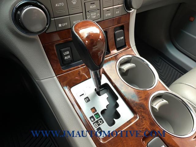 2013 Toyota Highlander 4WD 4dr V6 Limited, available for sale in Naugatuck, Connecticut | J&M Automotive Sls&Svc LLC. Naugatuck, Connecticut 2013 Toyota Highlander 4WD 4dr V6 Limited, available for sale in Naugatuck, Connecticut | J&M Automotive Sls&Svc LLC. Naugatuck, Connecticut