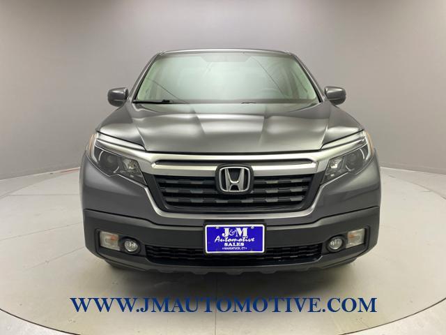 Used Honda Ridgeline RTL 4x4 Crew Cab 5.3' Bed 2017 | J&M Automotive Sls&Svc LLC. Naugatuck, Connecticut Used Honda Ridgeline RTL 4x4 Crew Cab 5.3' Bed 2017 | J&M Automotive Sls&Svc LLC. Naugatuck, Connecticut