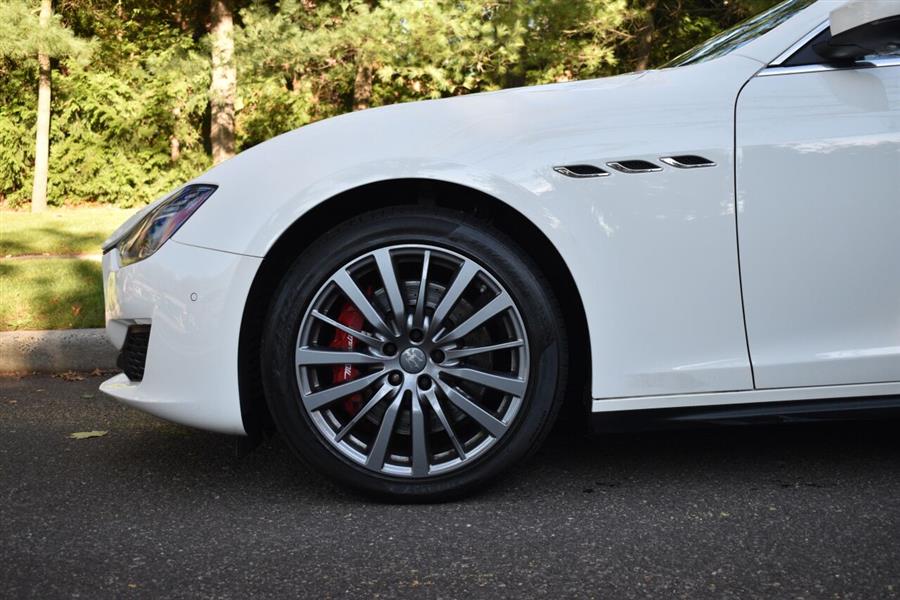 2019 Maserati Ghibli SQ4 AWD 4dr Sedan, available for sale in Great Neck, New York | Camy Cars. Great Neck, New York 2019 Maserati Ghibli SQ4 AWD 4dr Sedan, available for sale in Great Neck, New York | Camy Cars. Great Neck, New York