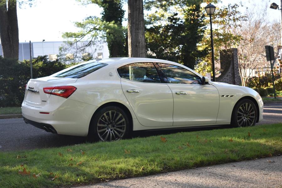 2019 Maserati Ghibli SQ4 AWD 4dr Sedan, available for sale in Great Neck, New York | Camy Cars. Great Neck, New York 2019 Maserati Ghibli SQ4 AWD 4dr Sedan, available for sale in Great Neck, New York | Camy Cars. Great Neck, New York