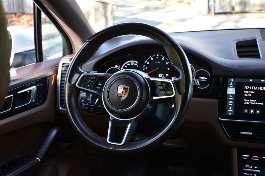 2019 Porsche Cayenne Base AWD 4dr SUV, available for sale in Great Neck, New York | Camy Cars. Great Neck, New York 2019 Porsche Cayenne Base AWD 4dr SUV, available for sale in Great Neck, New York | Camy Cars. Great Neck, New York