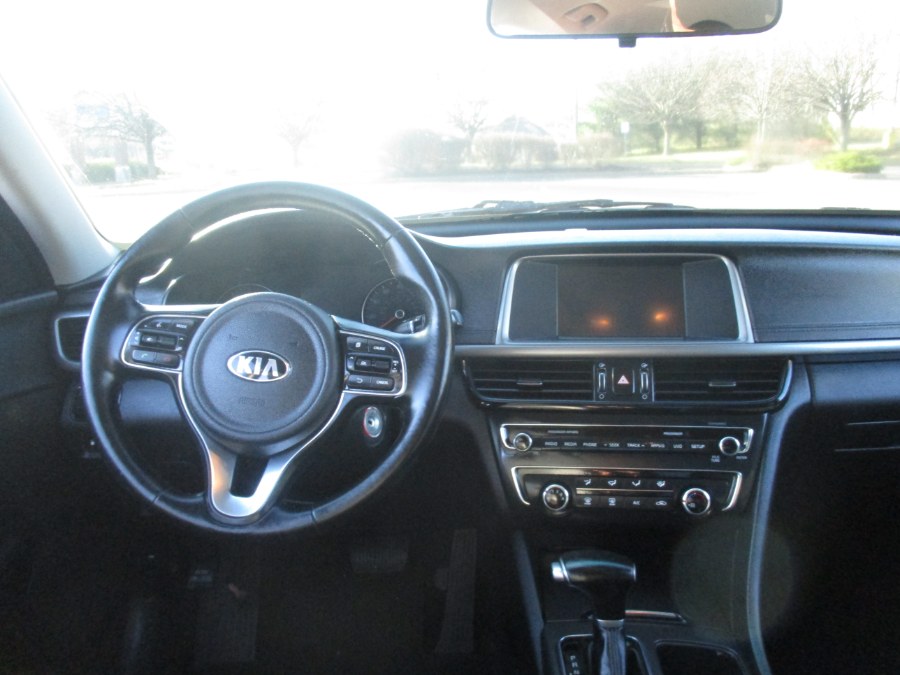 Used Kia Optima Sedan S Auto 2018 | Universal Motors LLC. New Britain, Connecticut Used Kia Optima Sedan S Auto 2018 | Universal Motors LLC. New Britain, Connecticut