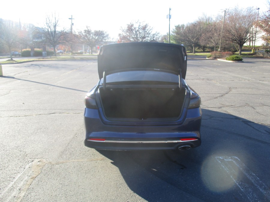 Used Kia Optima Sedan S Auto 2018 | Universal Motors LLC. New Britain, Connecticut Used Kia Optima Sedan S Auto 2018 | Universal Motors LLC. New Britain, Connecticut