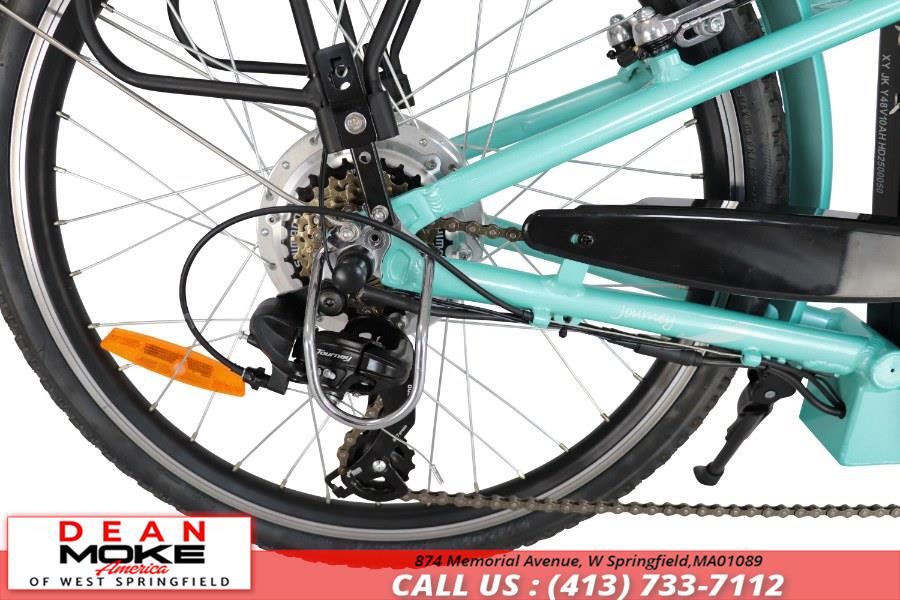 2022 Bintelli Journey Step Through Electric, available for sale in W Springfield, Massachusetts | Dean Moke America of West Springfield. W Springfield, Massachusetts 2022 Bintelli Journey Step Through Electric, available for sale in W Springfield, Massachusetts | Dean Moke America of West Springfield. W Springfield, Massachusetts