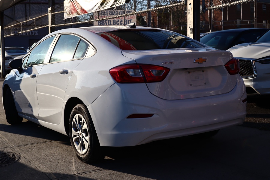 Used Chevrolet Cruze 4dr Sdn LS 2019 | Hillside Auto Mall Inc.. Jamaica, New York Used Chevrolet Cruze 4dr Sdn LS 2019 | Hillside Auto Mall Inc.. Jamaica, New York
