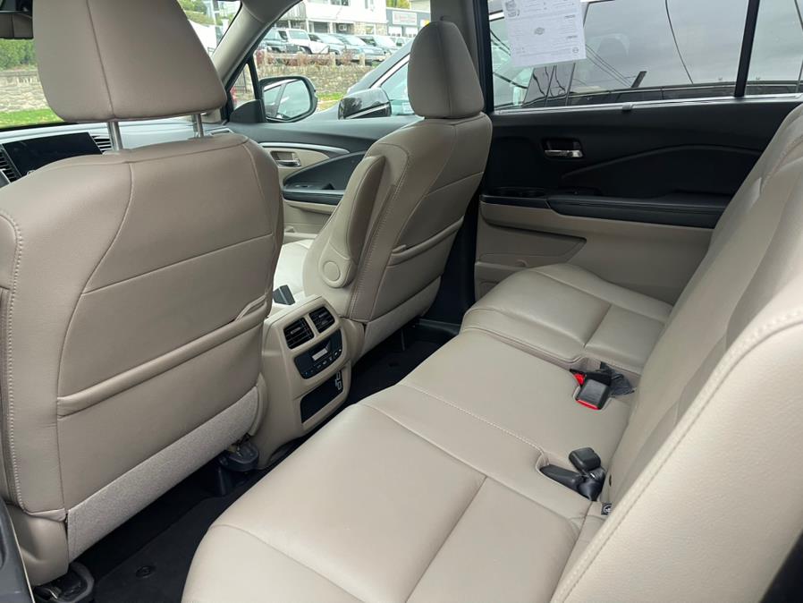 2021 Honda Pilot EX-L AWD, available for sale in Port Chester, New York | JC Lopez Auto Sales Corp. Port Chester, New York 2021 Honda Pilot EX-L AWD, available for sale in Port Chester, New York | JC Lopez Auto Sales Corp. Port Chester, New York