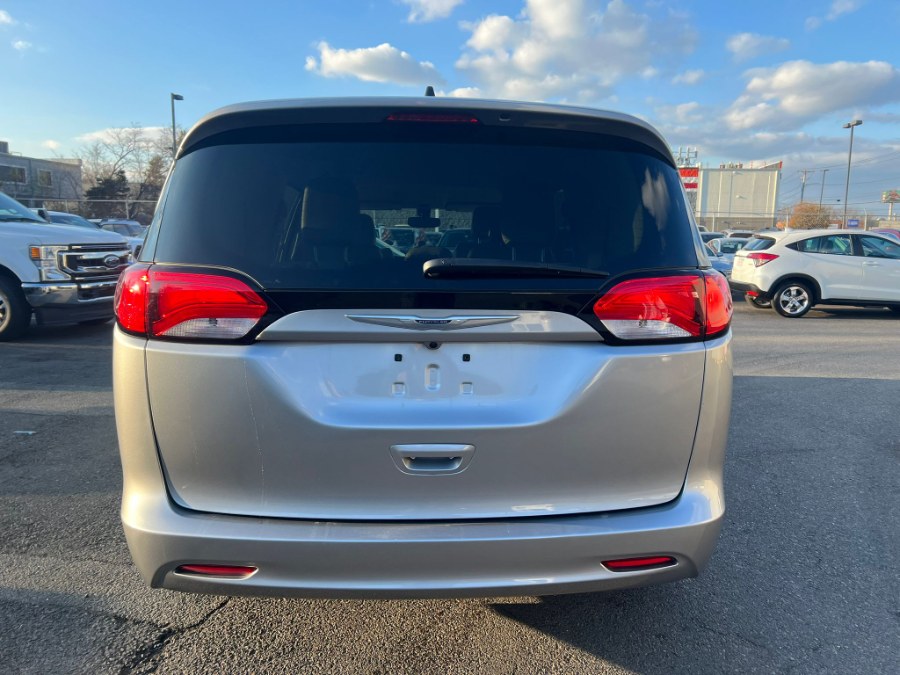 Used Chrysler Voyager LXI FWD 2021 | Inman Motors Sales. Medford, Massachusetts Used Chrysler Voyager LXI FWD 2021 | Inman Motors Sales. Medford, Massachusetts