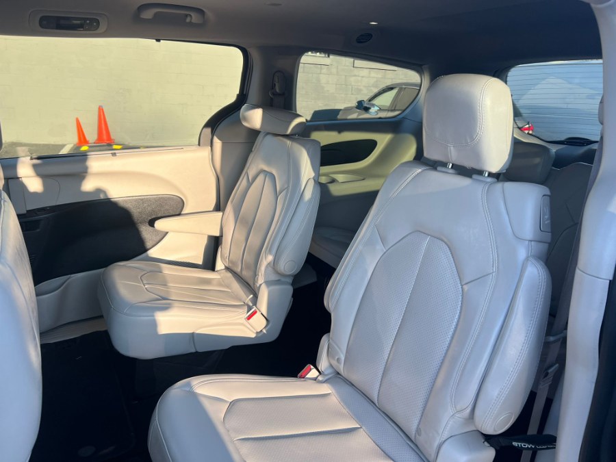 Used Chrysler Voyager LXI FWD 2021 | Inman Motors Sales. Medford, Massachusetts Used Chrysler Voyager LXI FWD 2021 | Inman Motors Sales. Medford, Massachusetts
