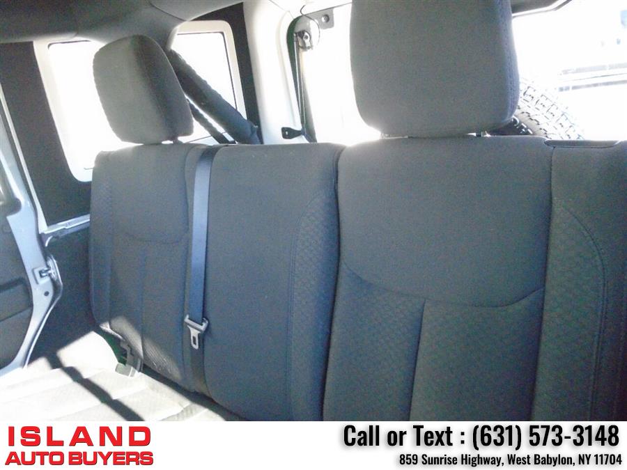 Used Jeep Wrangler Unlimited Sport 4x4 4dr SUV 2017 | Island Auto Buyers. West Babylon, New York Used Jeep Wrangler Unlimited Sport 4x4 4dr SUV 2017 | Island Auto Buyers. West Babylon, New York
