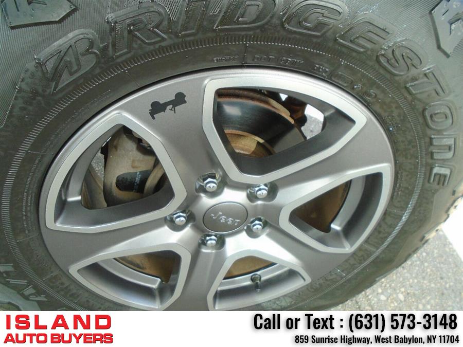 Used Jeep Wrangler Unlimited Sport 4x4 4dr SUV 2017 | Island Auto Buyers. West Babylon, New York Used Jeep Wrangler Unlimited Sport 4x4 4dr SUV 2017 | Island Auto Buyers. West Babylon, New York