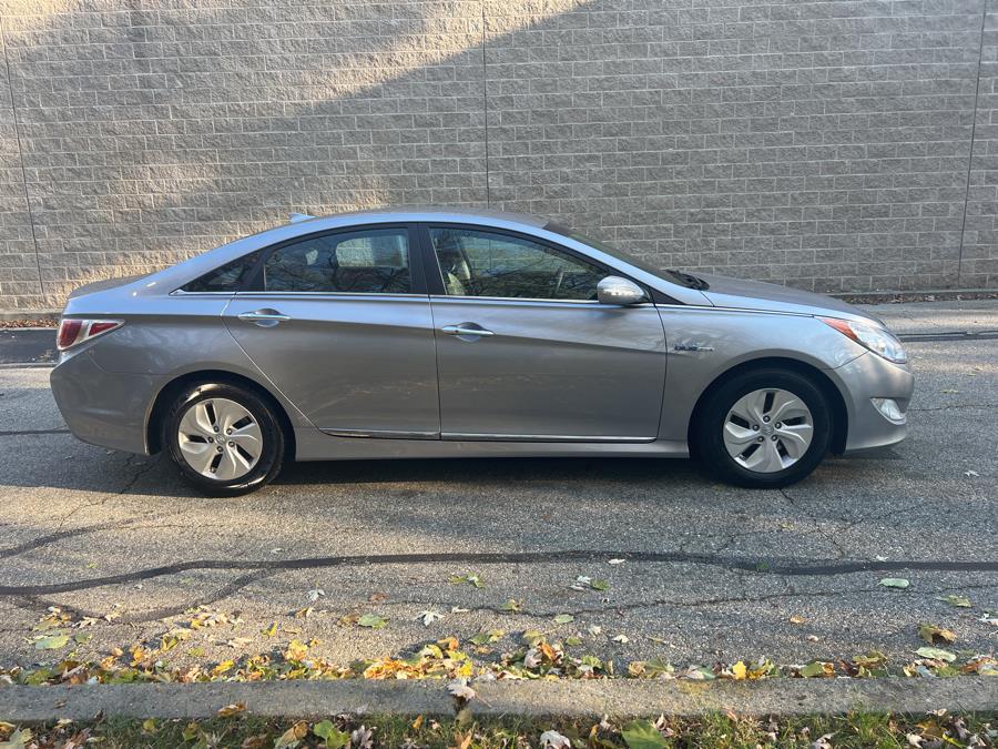 Used Hyundai Sonata Hybrid 4dr Sdn 2015 | TJ Motors. New London, Connecticut Used Hyundai Sonata Hybrid 4dr Sdn 2015 | TJ Motors. New London, Connecticut