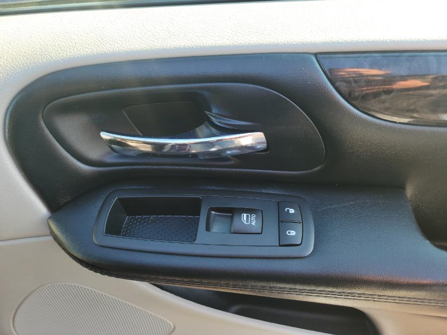 Used Dodge Grand Caravan 4dr Wgn SXT 2016 | Eugen's Auto Sales & Repairs. Philadelphia, Pennsylvania Used Dodge Grand Caravan 4dr Wgn SXT 2016 | Eugen's Auto Sales & Repairs. Philadelphia, Pennsylvania