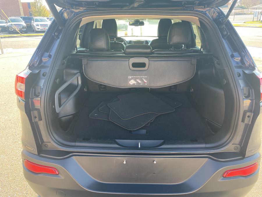 2014 Jeep Cherokee 4WD 4dr Latitude, available for sale in Hartford, Connecticut | Lex Autos LLC. Hartford, Connecticut 2014 Jeep Cherokee 4WD 4dr Latitude, available for sale in Hartford, Connecticut | Lex Autos LLC. Hartford, Connecticut