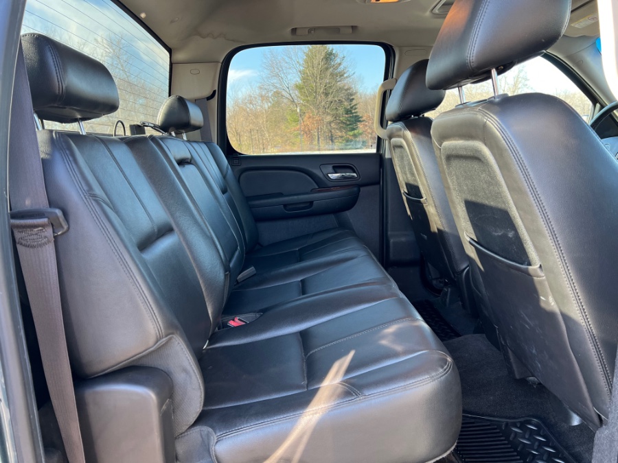 Used GMC Sierra 2500HD 4WD Crew Cab 153.7" SLT 2012 | Marsh Auto Sales LLC. Ortonville, Michigan Used GMC Sierra 2500HD 4WD Crew Cab 153.7" SLT 2012 | Marsh Auto Sales LLC. Ortonville, Michigan