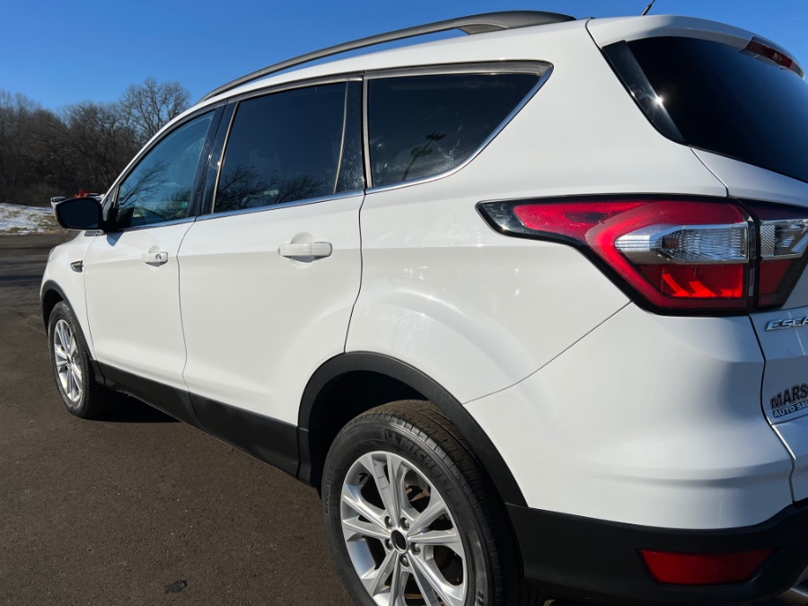 Used Ford Escape SE 4WD 2017 | Marsh Auto Sales LLC. Ortonville, Michigan Used Ford Escape SE 4WD 2017 | Marsh Auto Sales LLC. Ortonville, Michigan
