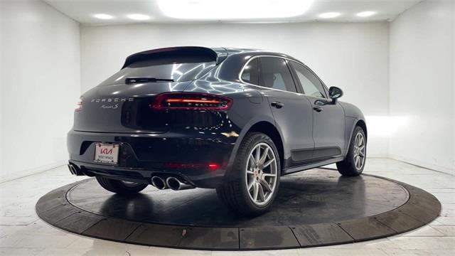 Used Porsche Macan S 2016 | Eastchester Motor Cars. Bronx, New York Used Porsche Macan S 2016 | Eastchester Motor Cars. Bronx, New York