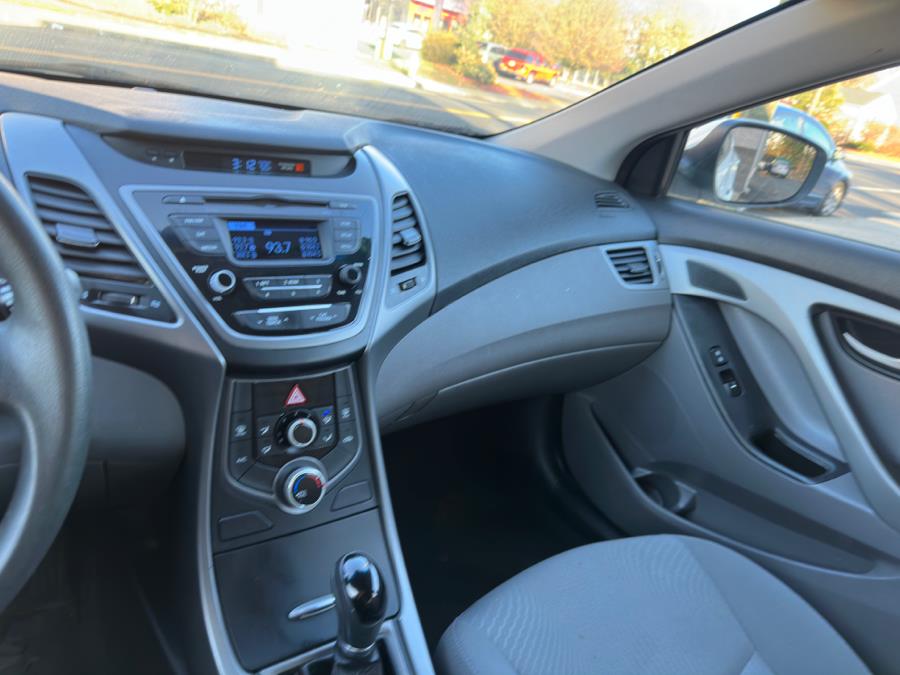 2014 Hyundai Elantra 4dr Sdn Auto SE (Alabama Plant), available for sale in Manchester, Connecticut | Carsonmain LLC. Manchester, Connecticut 2014 Hyundai Elantra 4dr Sdn Auto SE (Alabama Plant), available for sale in Manchester, Connecticut | Carsonmain LLC. Manchester, Connecticut