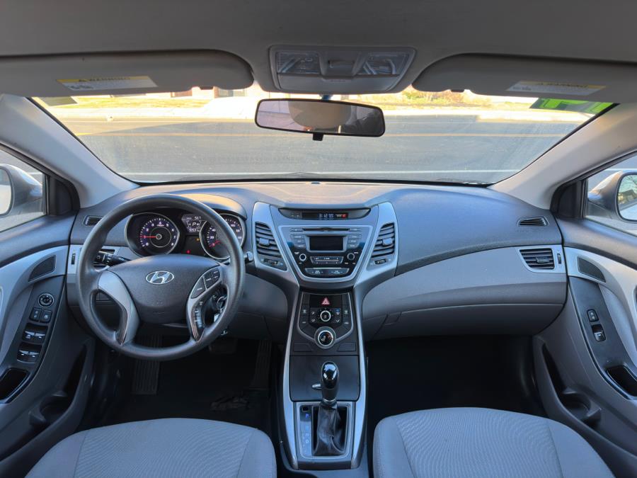2014 Hyundai Elantra 4dr Sdn Auto SE (Alabama Plant), available for sale in Manchester, Connecticut | Carsonmain LLC. Manchester, Connecticut 2014 Hyundai Elantra 4dr Sdn Auto SE (Alabama Plant), available for sale in Manchester, Connecticut | Carsonmain LLC. Manchester, Connecticut